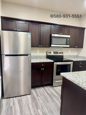 Durant house for rent - 408 W Pine St.