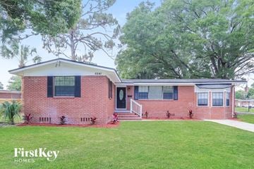 Jacksonville house for rent - 6641 PINE SUMMIT DRIVE JACKSONVILLE, FL 32211