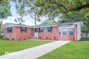 Jacksonville house for rent - 6641 PINE SUMMIT DRIVE JACKSONVILLE, FL 32211