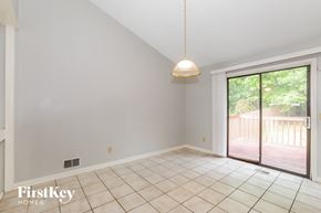 Lawrenceville house for rent - 1389 Millstream Trl Lawrenceville, GA 30044