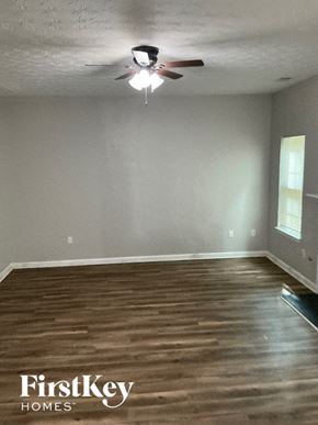 Atlanta house for rent - 2896 Two Lake Cir Atlanta, GA 30349