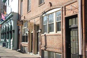 Philadelphia apartment for rent - the corner of a city street with a brick building