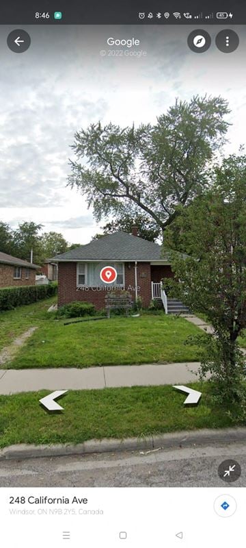 Windsor apartment for rent - a house with a target sign on the front of it