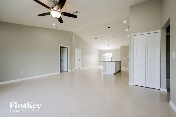 5402 Anita Avenue N, LEHIGH ACRES, FL, 33971