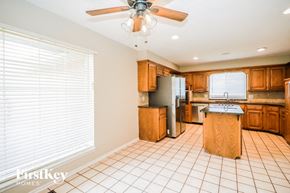 Edmond house for rent - 800 Adams Trail Edmond, OK 73012
