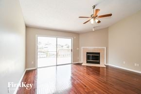 Jacksonville house for rent - 2476 CARRIAGE LAMP DRIVE JACKSONVILLE, FL 32246