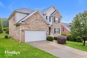 Greensboro house for rent - 6116 Bedstone Drive Greensboro, NC 27455