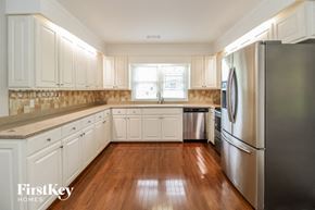 Lexington house for rent - 401 Idlewild Drive Lexington, NC 27292