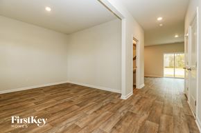 Summerville house for rent - 409 Zenith Boulevard Summerville, SC 29486