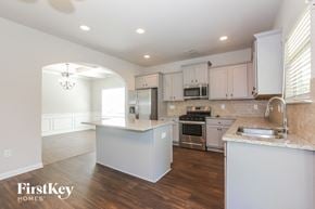 Mcdonough house for rent - 727 Hot Springs Trail McDonough, GA 30252