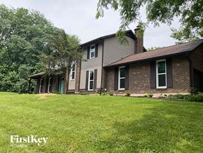 Fairfield house for rent - a large house with a yard in front of it