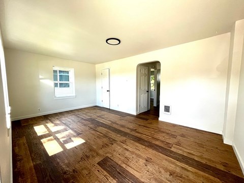 Floor plan for 1 bed, 1 bath, 550 sqft