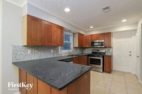 Alpharetta house for rent - 3585 Chastain Court Alpharetta, GA 30004
