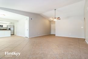 Phoenix house for rent - 3921 W Pershing Avenue Phoenix, AZ 85029