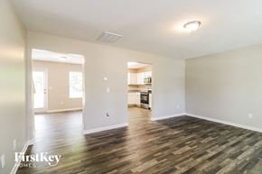 Lexington house for rent - 206 Glenoaks Drive Lexington, NC 27292