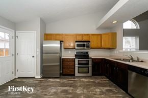 Indianapolis house for rent - 5631 Willowridge Court Indianapolis, IN 46221