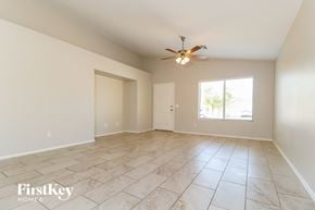 Goodyear house for rent - 15841 W Morning Glory Street Goodyear, AZ 85338