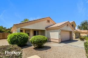 Glendale house for rent - 5859 W COCHISE Drive Glendale, AZ 85302