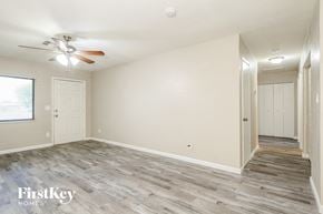 Phoenix house for rent - 6233 S 18TH Avenue Phoenix, AZ 85041