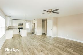 Kannapolis house for rent - 214 Parkway Avenue NW Kannapolis, NC 28027