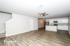 Riverdale house for rent - 2550 Wood Bend Lane Riverdale, GA 30296