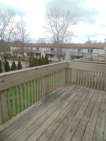 Private patio/balcony*