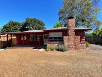 Santa Rosa house for rent - 920 Beaver Street