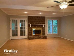 Gastonia house for rent - 749 Lois Lane Gastonia, NC 28056