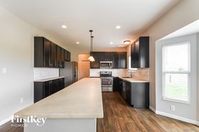 Mccordsville house for rent - 5593 W Woodhaven Drive McCordsville, IN 46055