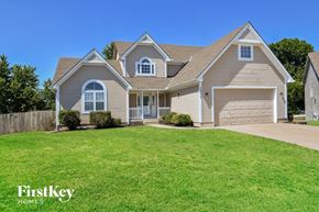 Lee's Summit house for rent - 2008 SW Kline Avenue Lee's Summit, MO 64082