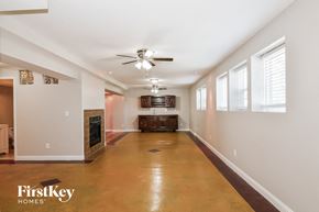 Lee's Summit house for rent - 2008 SW Kline Avenue Lee's Summit, MO 64082