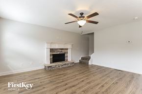Hoschton house for rent - 537 Cambridge Farms Drive Hoschton, GA 30548