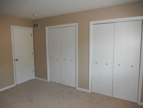 Elgin house for rent - 326 N. Airlite Street