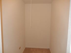 Elgin house for rent - 326 N. Airlite Street