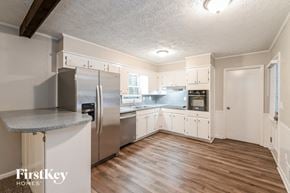 Lilburn house for rent - 4353 Hale Place SW Lilburn, GA 30047