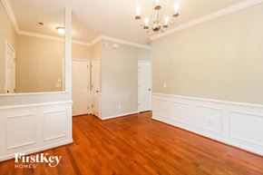 Greensboro house for rent - 6000 Black Willow Drive Greensboro, NC 27405