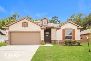 Anahuac house for rent - 119 Lakeway Circle Anahuac, TX 77514