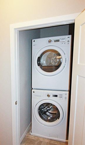 Saskatoon apartment for rent - Two washing machines in a small doorway.