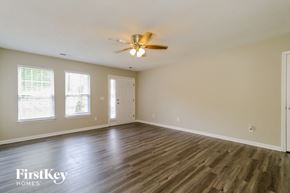 Burlington house for rent - 1716 Northside Drive Burlington, NC 27217
