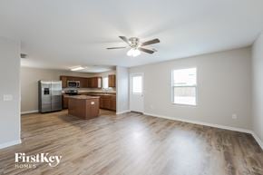 Houston house for rent - 9923 Sanders Rose Lane Houston, TX 77044