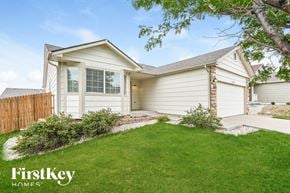 Aurora house for rent - 6122 S Quemoy Court Aurora, CO 80015