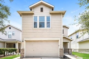 Houston house for rent - 9414 Gnarled Chestnut Ct Houston, TX 77075