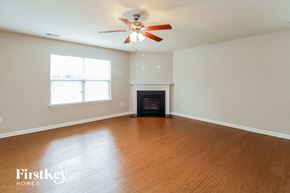 Kernersville house for rent - 1754 Waverley Oak Drive Kernersville, NC 27284