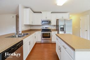 Kernersville house for rent - 1754 Waverley Oak Drive Kernersville, NC 27284