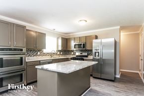 Indianapolis house for rent - 1833 BREMAN LANE Indianapolis, IN 46229