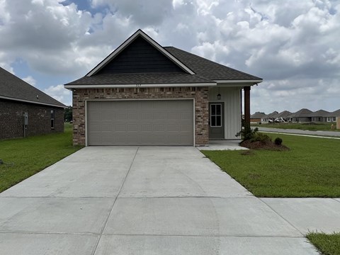 Floor plan for 3 beds, 2 baths, 1603 sqft