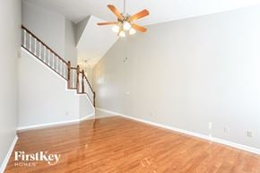Indianapolis house for rent - 6753 Long Run Drive Indianapolis, IN 46268
