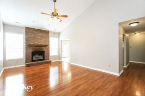Indianapolis house for rent - 6753 Long Run Drive Indianapolis, IN 46268