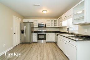 Carmel house for rent - 11457 Perkins Street Carmel, IN 46032