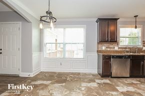 Clarksville house for rent - 700 Swift Fox Drive Clarksville, TN 37040